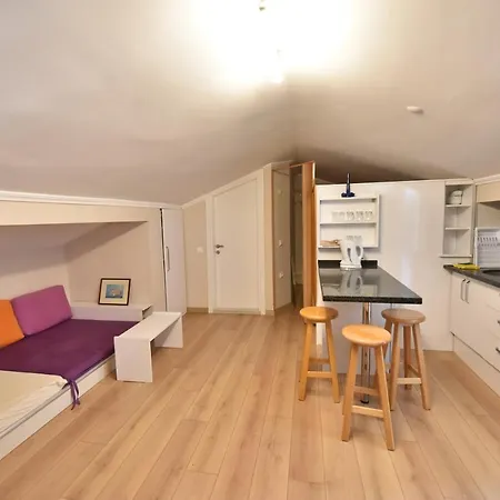 Caretta Apartment
